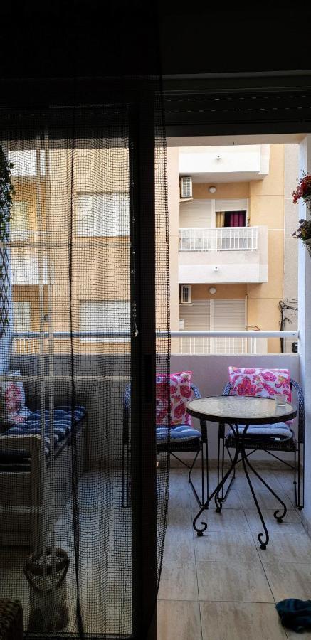 Apartamento Bergantin Apartament Torrevieja Zewnętrze zdjęcie