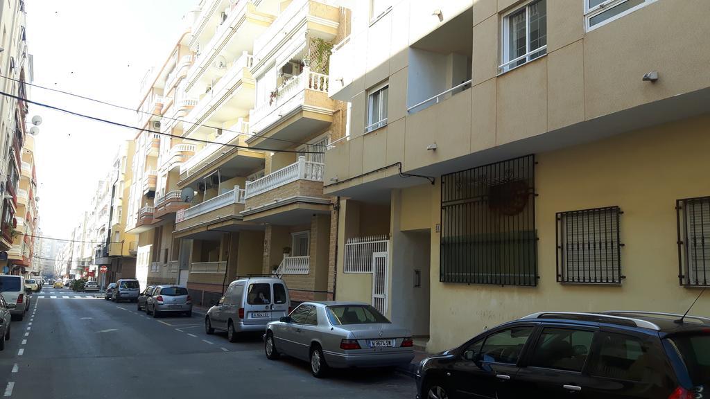 Apartamento Bergantin Apartament Torrevieja Zewnętrze zdjęcie